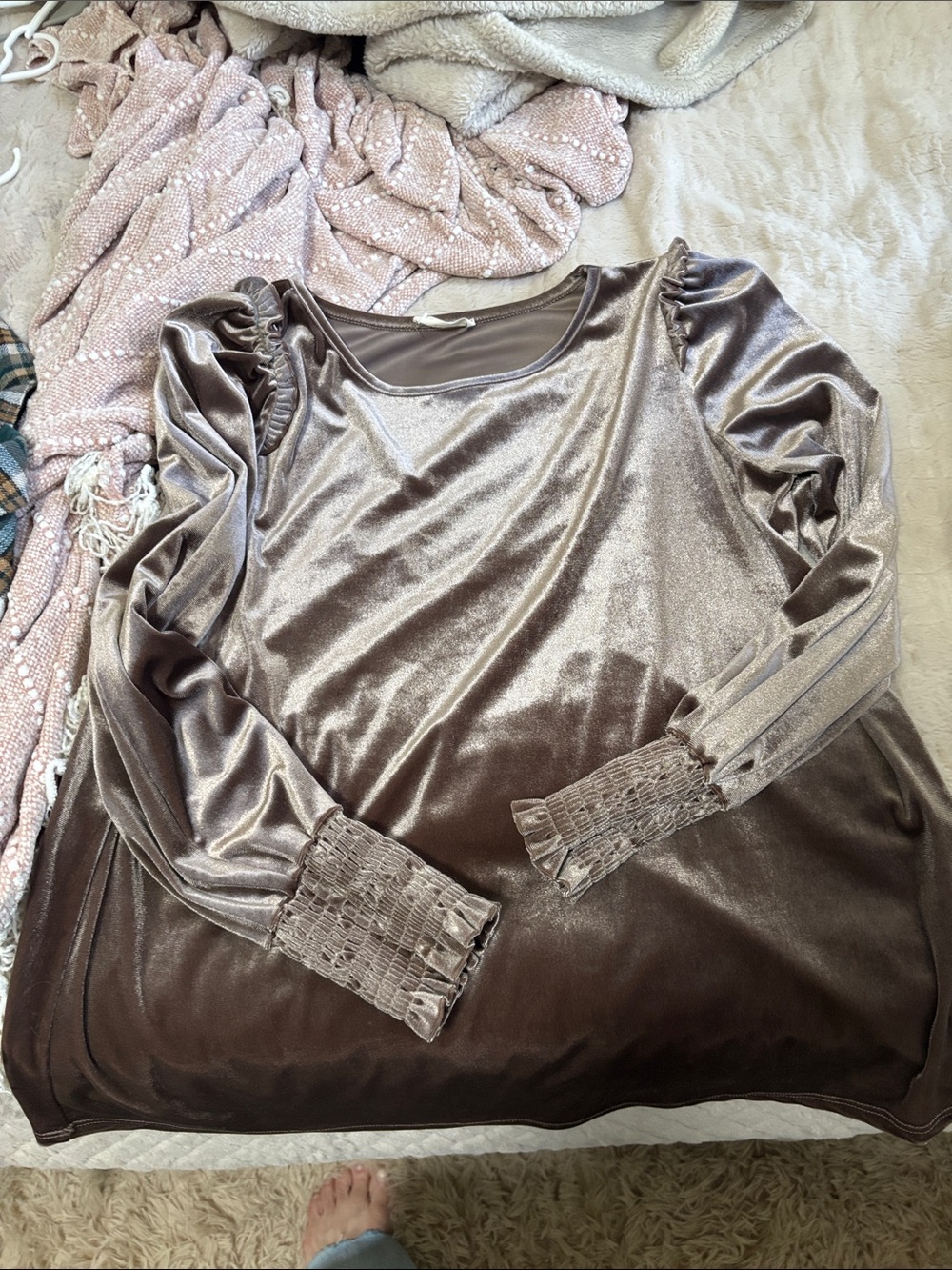 Velvet Long-Sleeve Top with Smocked Cuffs - Taupe